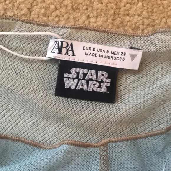 REALLY RARE SOLD OUT BNWT STAR WARS MESH LONG SLEEVE TOP FROM ZARA. SIZE SMALL. - Picture 4 of 15